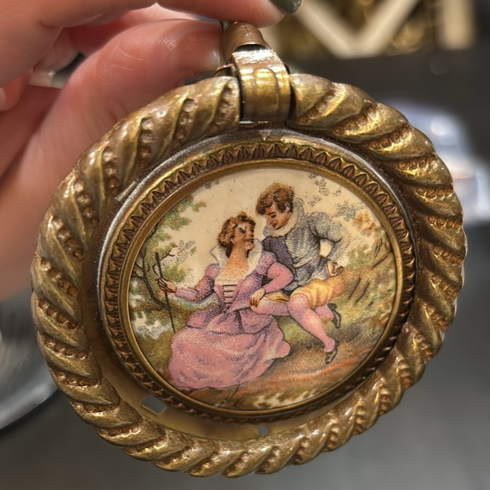 Vintage brass pull with Pastoral Scene - Picture 2 of 2